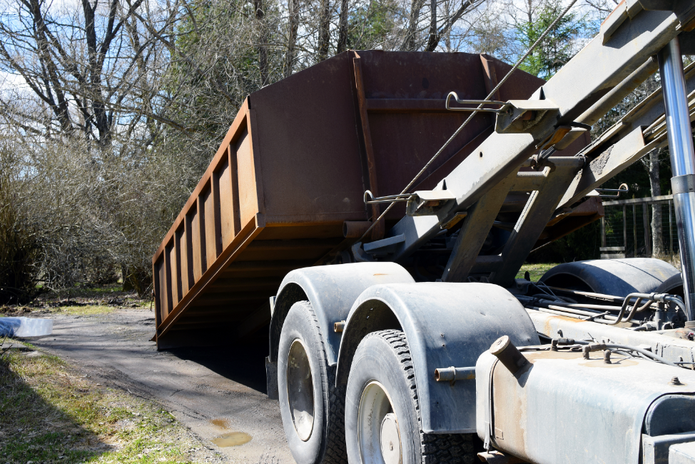 Five Uses for a Roll-off Dumpster Rental in West Allis